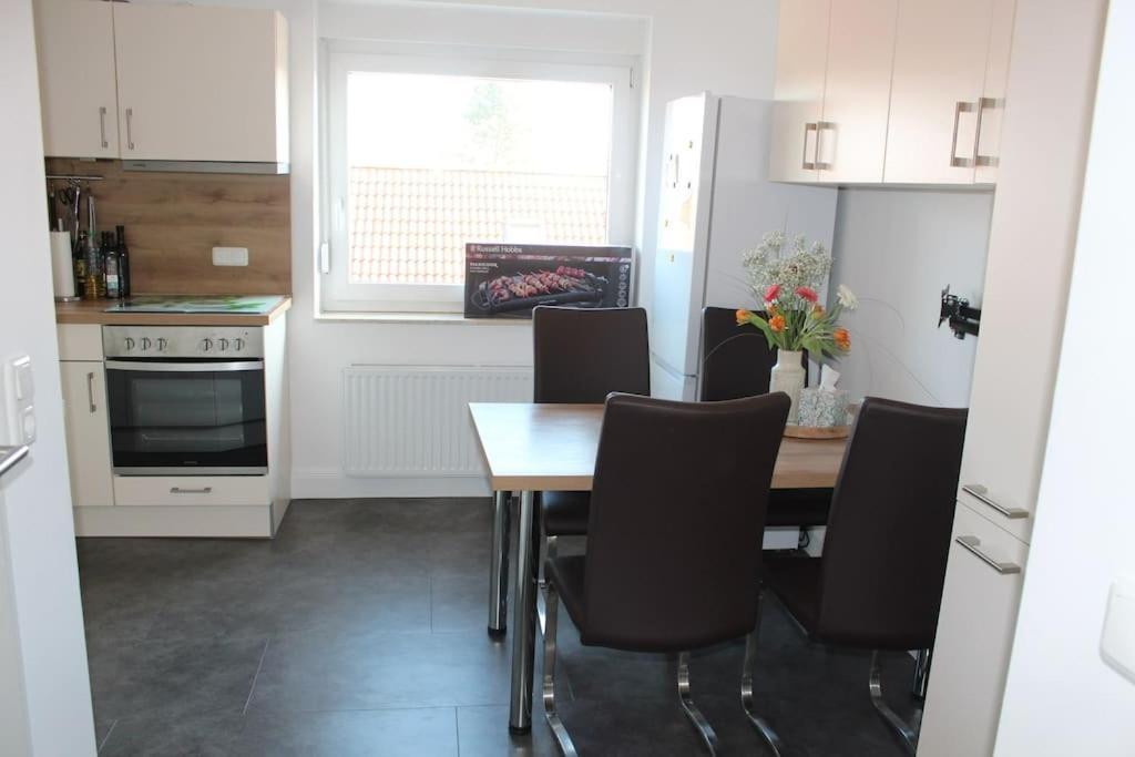 2 Wohnung, Wallbox, Balkon, Zentral Apartment Himmelpforten